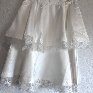 English Factory White tired Lace Mini Skirt NWT Size S